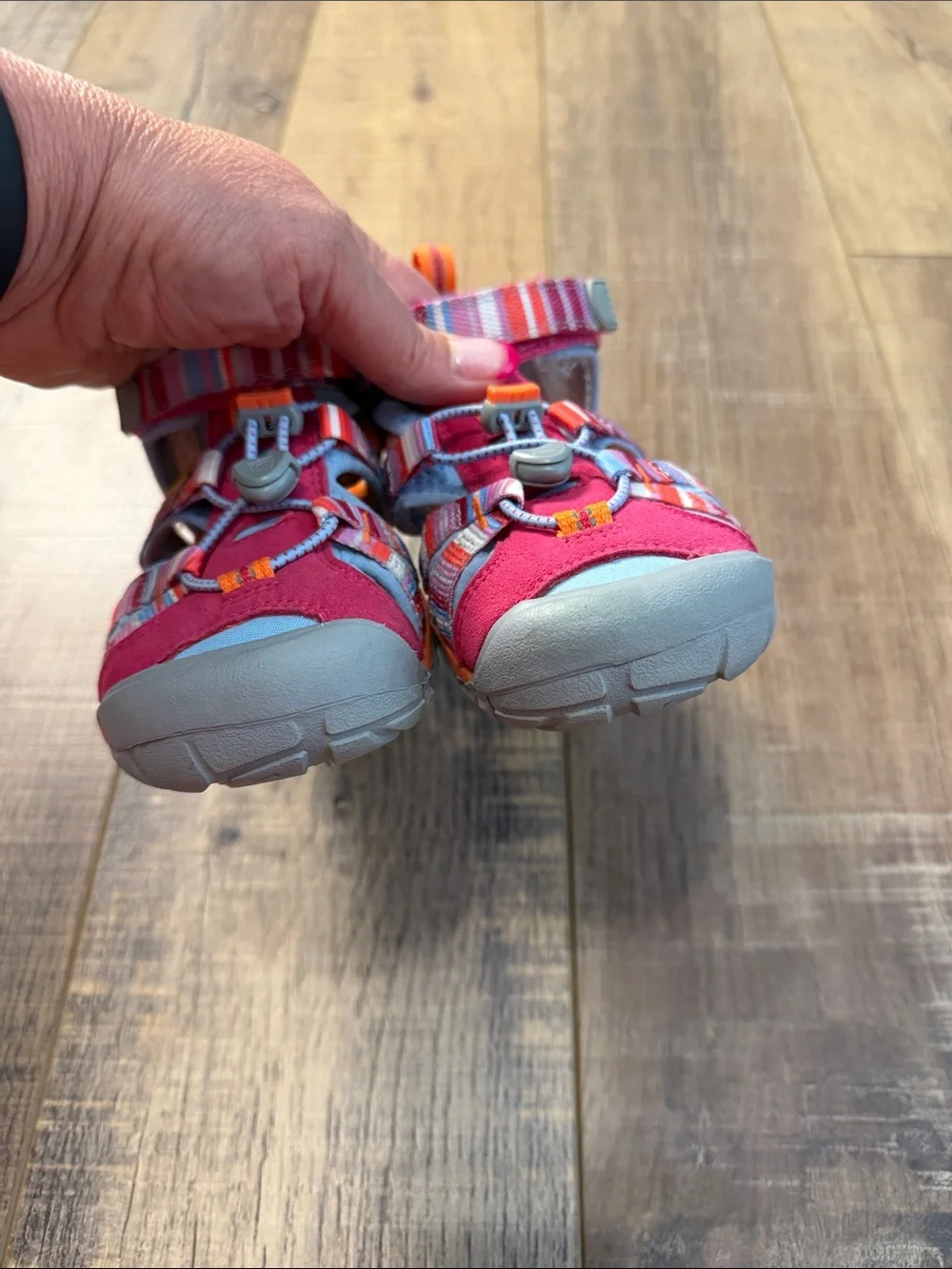 Keen Seacamp II CNX Washable Hiking Sandals Pink Big Kids Size 1